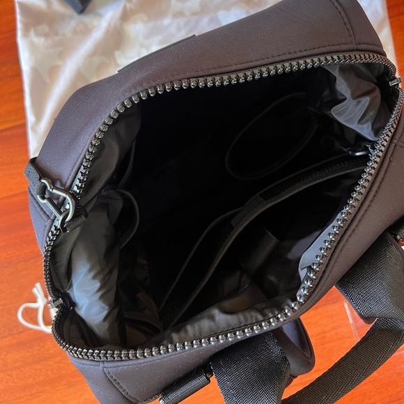 SOLD 🥳 - Picture 10 of 14